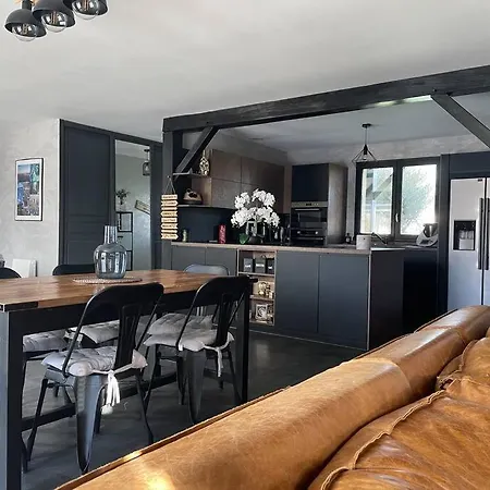 别墅 La Cocooning Changé